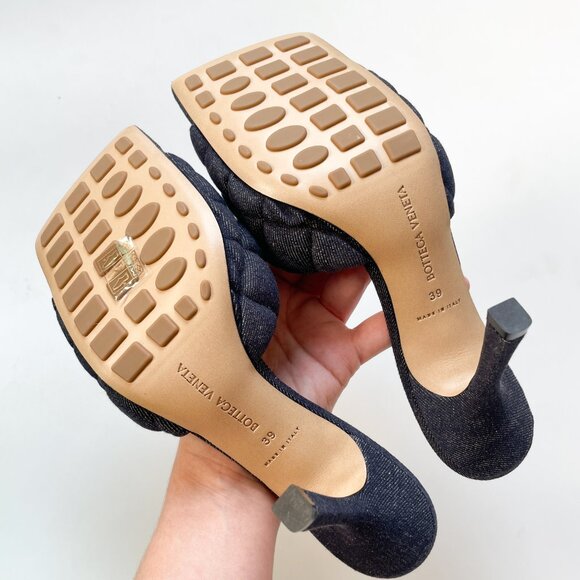 Bottega Veneta Matelasse Quilted Denim Mule Sandals Indigo Size EU 39 US 9 NEW - Picture 9 of 12